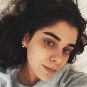 Meet your Posher, Olivia